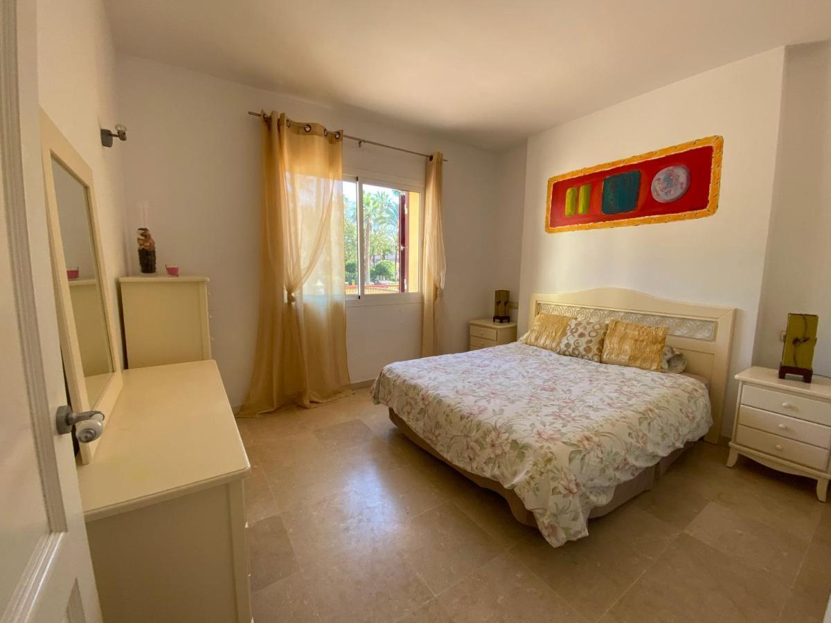 Apartamento Con Piscina ,Playa Con Vistas Panoramicas En La Marina De Sotogrande San Roque  Exteriér fotografie