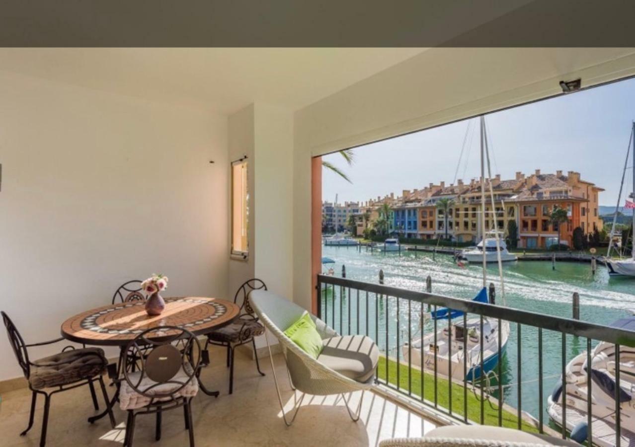 Apartamento Con Piscina ,Playa Con Vistas Panoramicas En La Marina De Sotogrande San Roque  Exteriér fotografie
